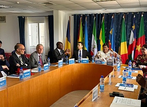Sur la participation de S.E.M. Dmitrii Korepanov à la première réunion du Groupe d'amis du Gabon